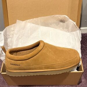 Bombas women's Tan Suede Saturday Slippers